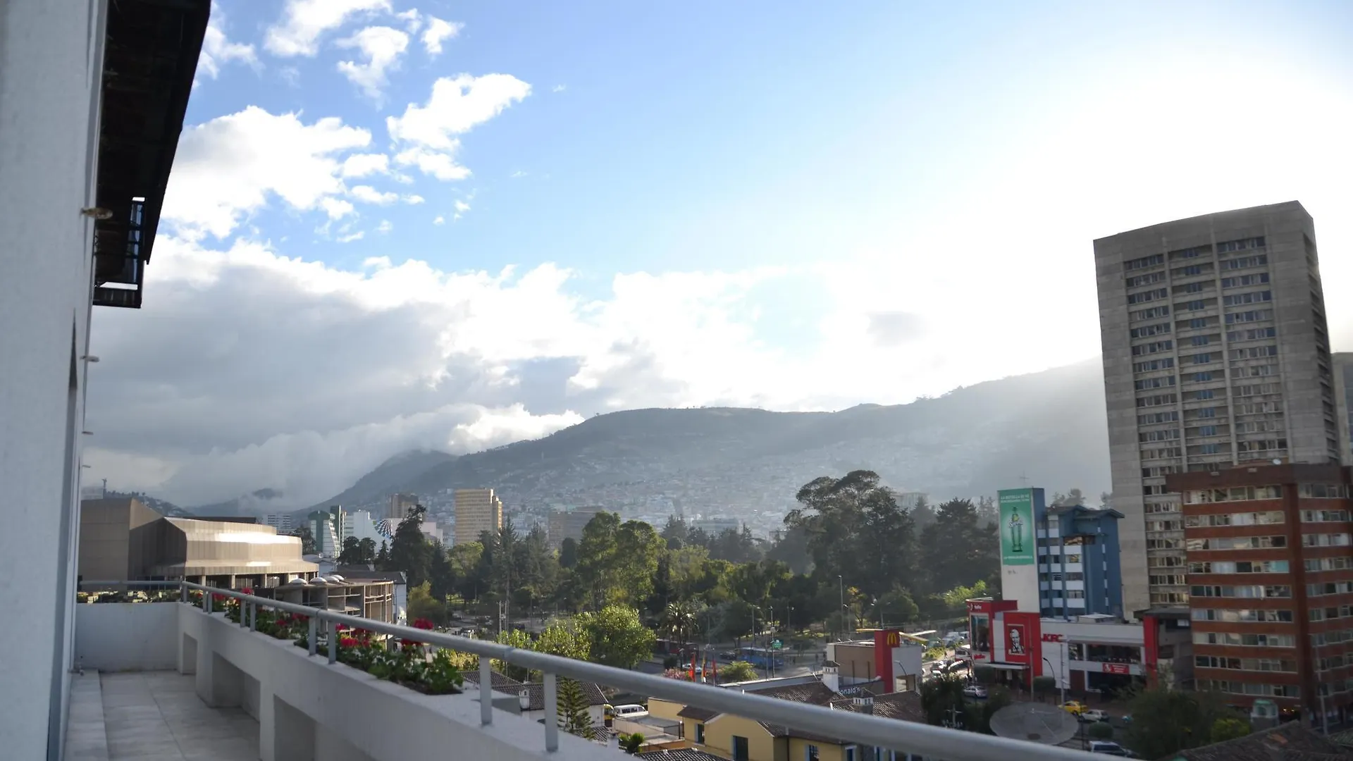 Apart Hotel Amaranta Quito